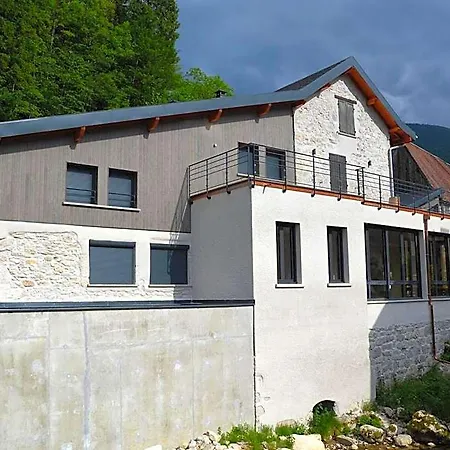 Le Moulin Des Chartreux - 1733 Hotel *